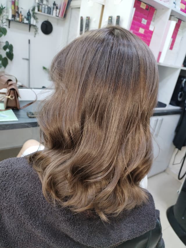 S2 frizerski salon vracar, Vračar